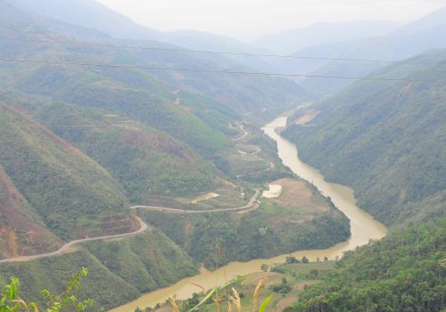 Mernus đồng hành thiện nguyện cùng hội doanh nghiệp trẻ Hà Nội tại Lai Châu