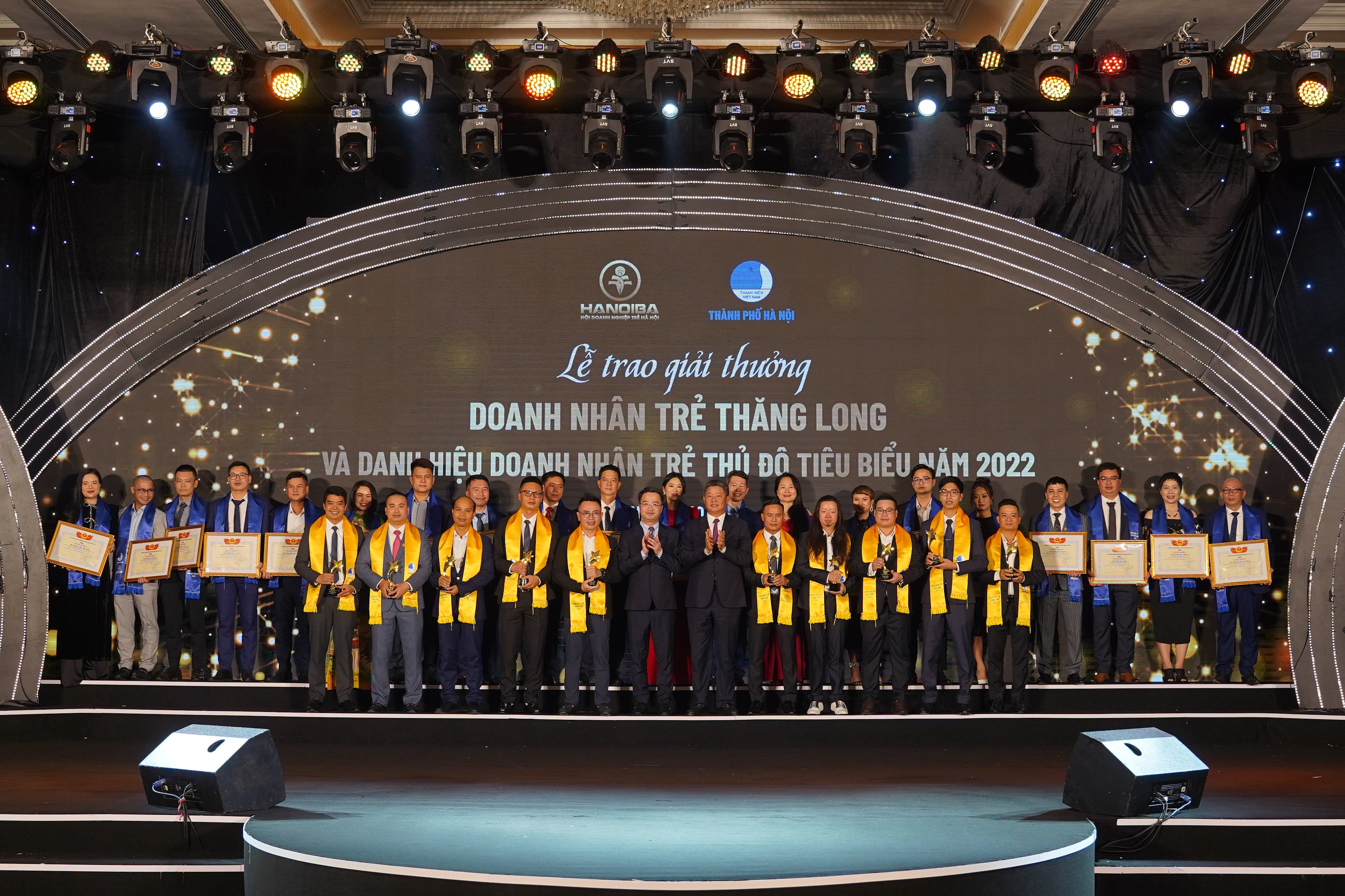 z3775699642831_67ee55d23cb62d309b9d1797e3b474a2